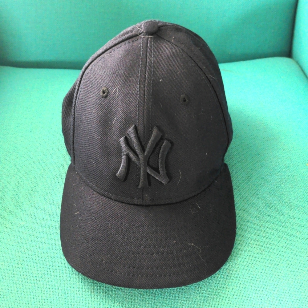 Yankees New Era 59Fifty Blue on Blue fitted